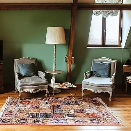 Bed & Breakfast Haras De Baudemont 3*